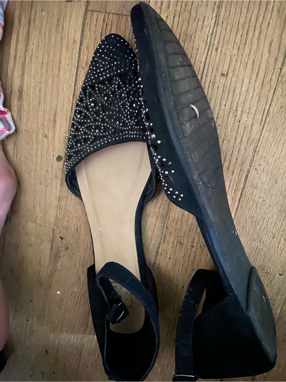 Daisy Fuentes Black Studded Pointed-Toe Slingback Flats